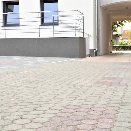 Hotel Central Slavonski Brod Ngoại thất bức ảnh