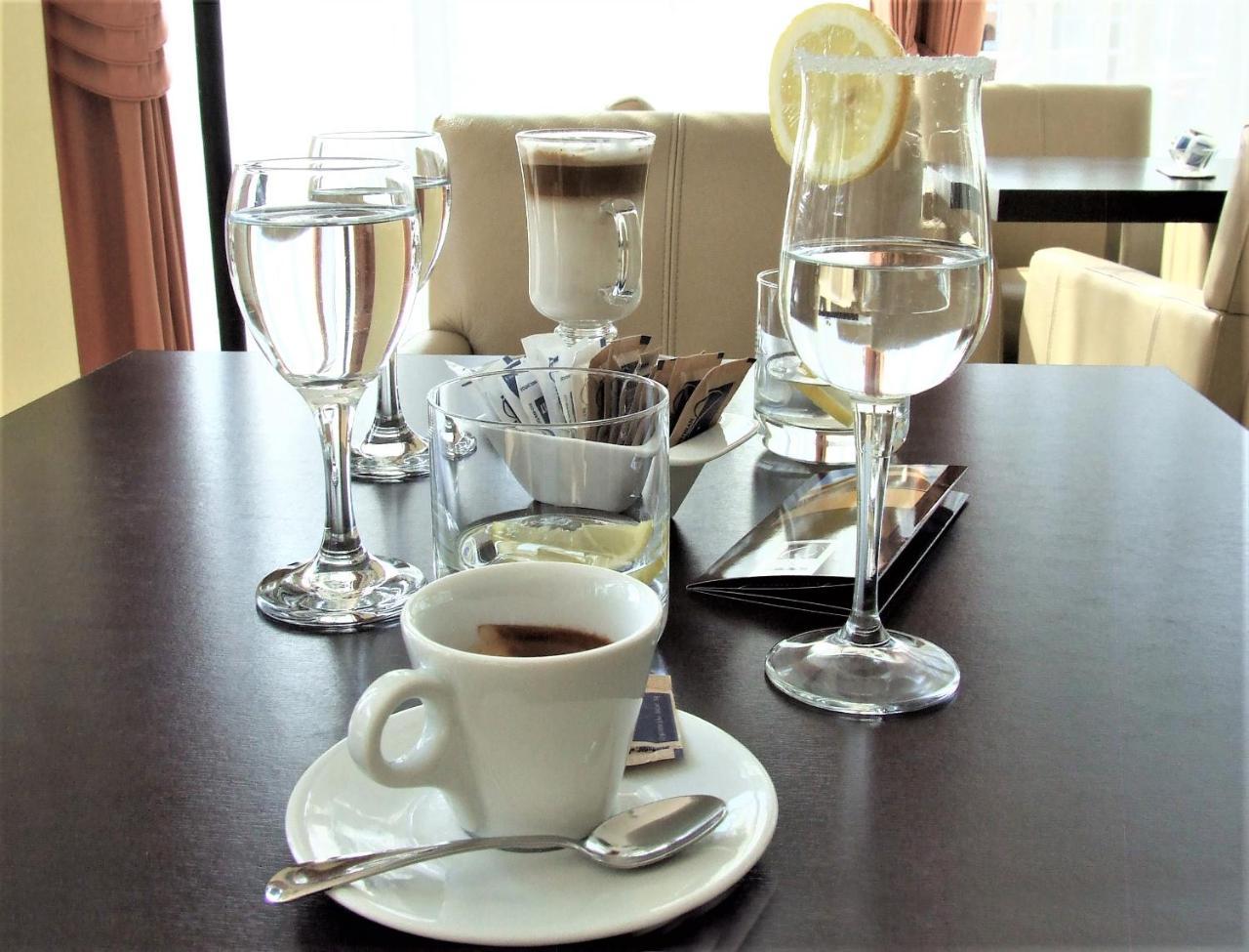 Hotel Central Slavonski Brod Ngoại thất bức ảnh