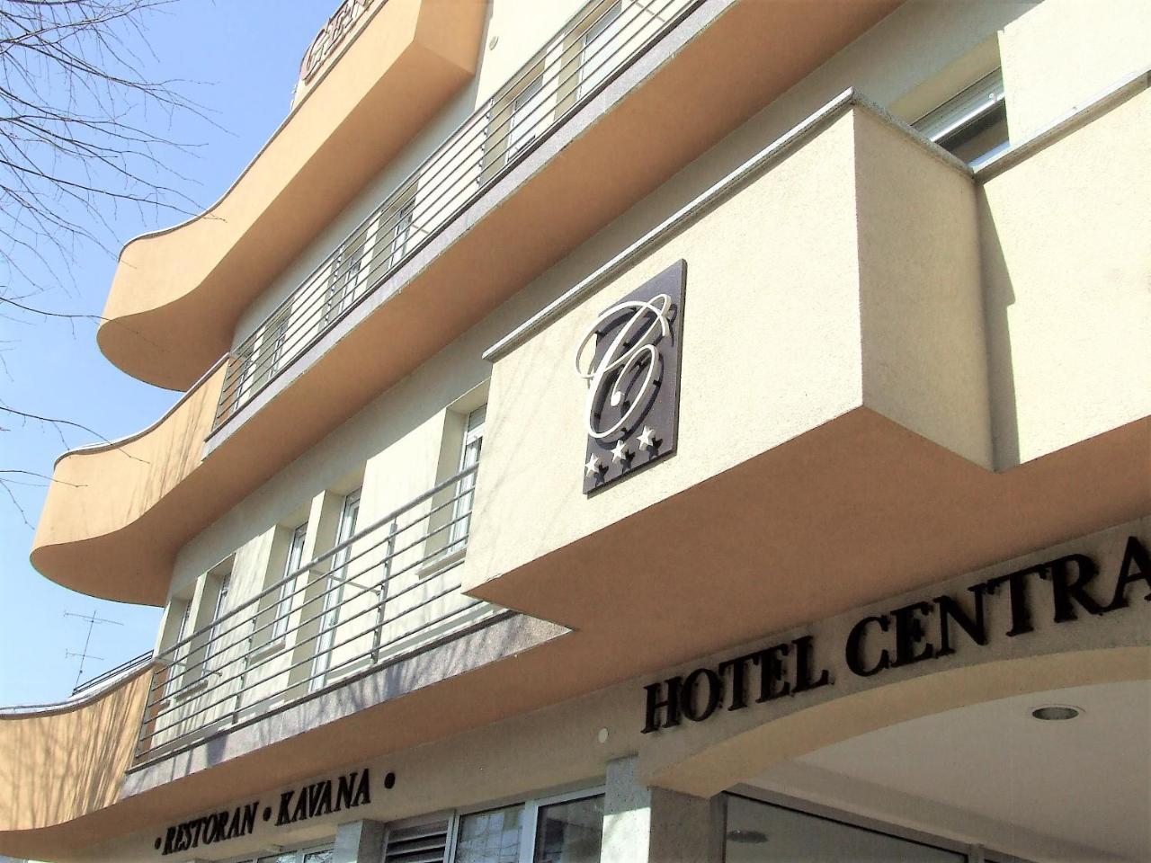 Hotel Central Slavonski Brod Ngoại thất bức ảnh