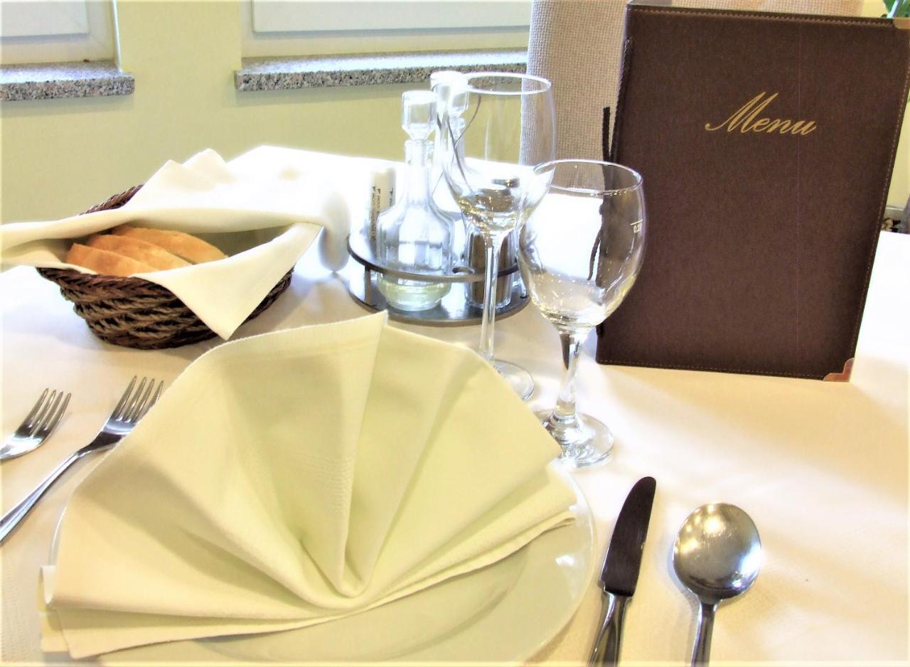 Hotel Central Slavonski Brod Ngoại thất bức ảnh